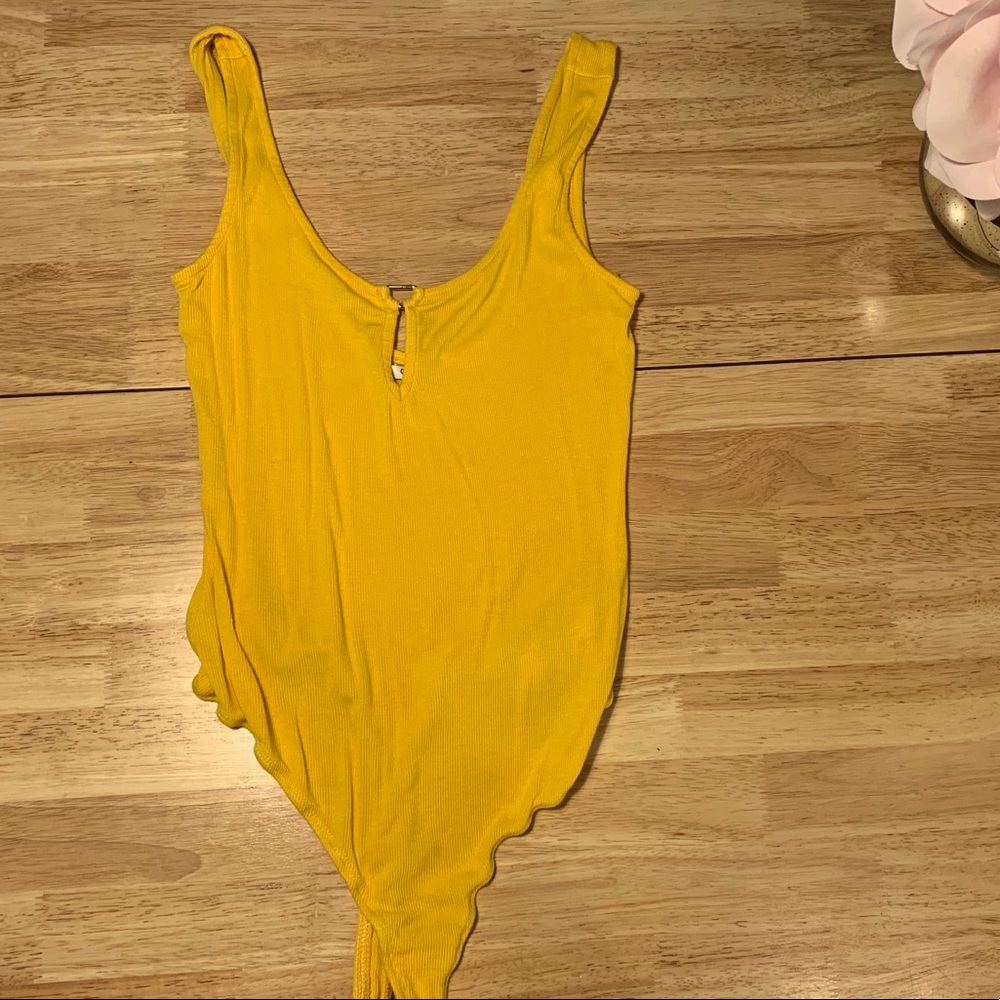 Guess Ribber Bodysuit